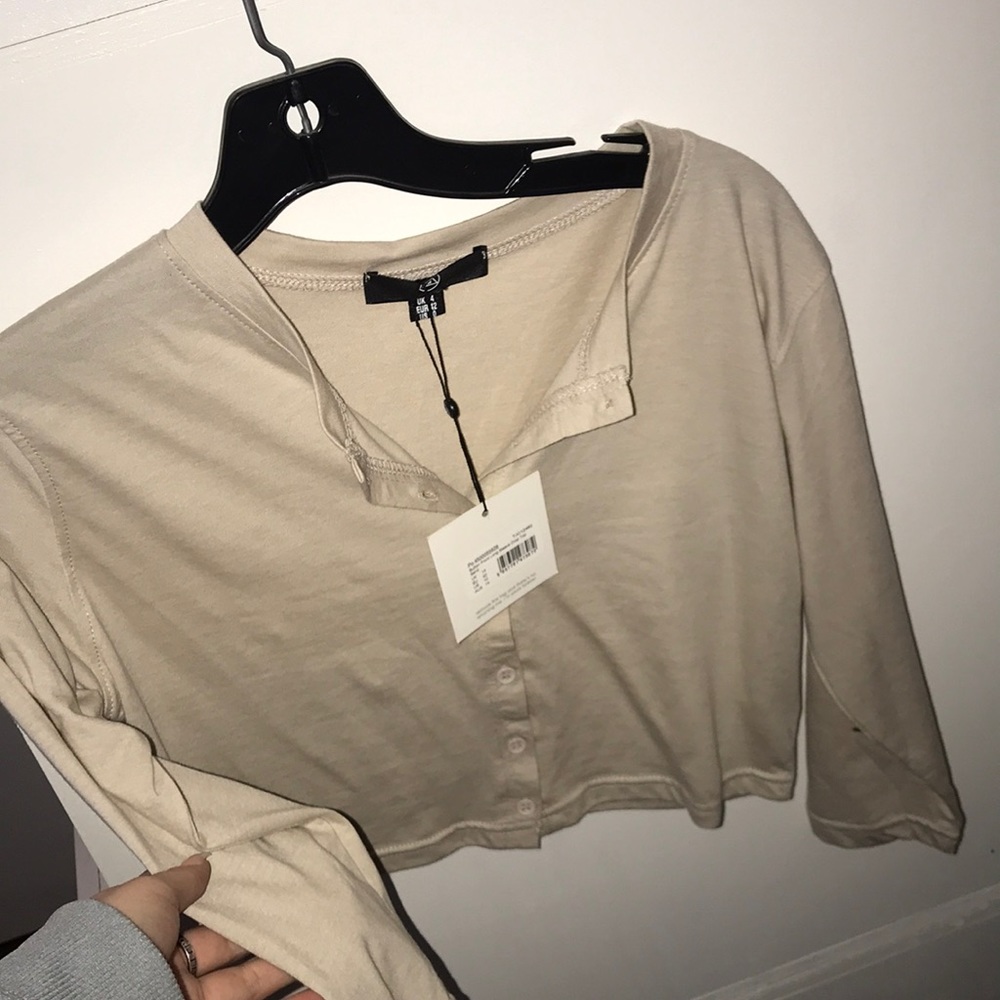 Long sleeve crop from Missguided w/ tags